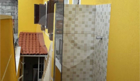Casa à venda com 3 quartos, sendo 1 suíte,  em Vila Gustavo, São Paulo, SP