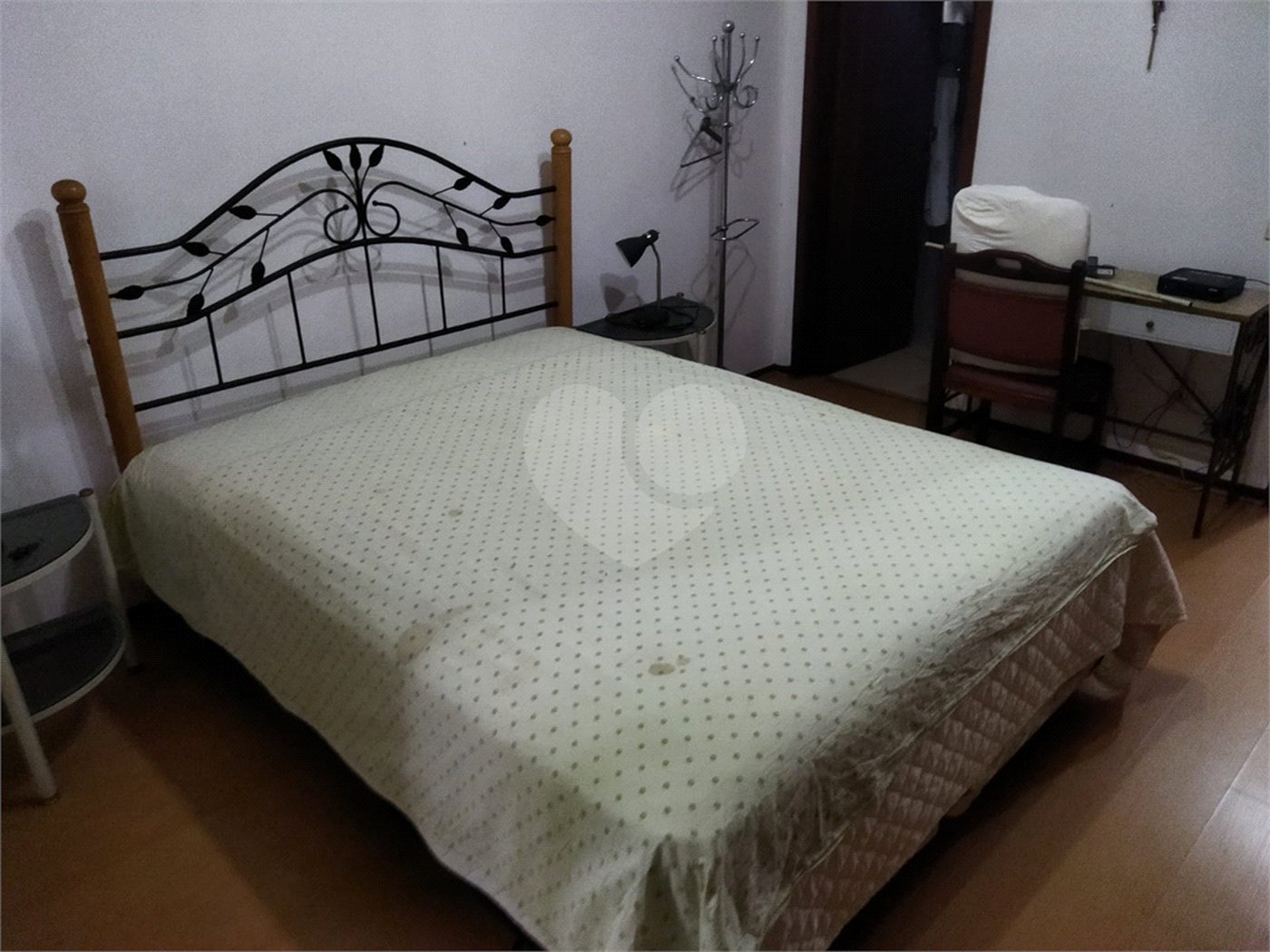Casa à venda ou para alugar com 4 quartos, sendo 1 suíte, em Sumarezinho, São Paulo, SP