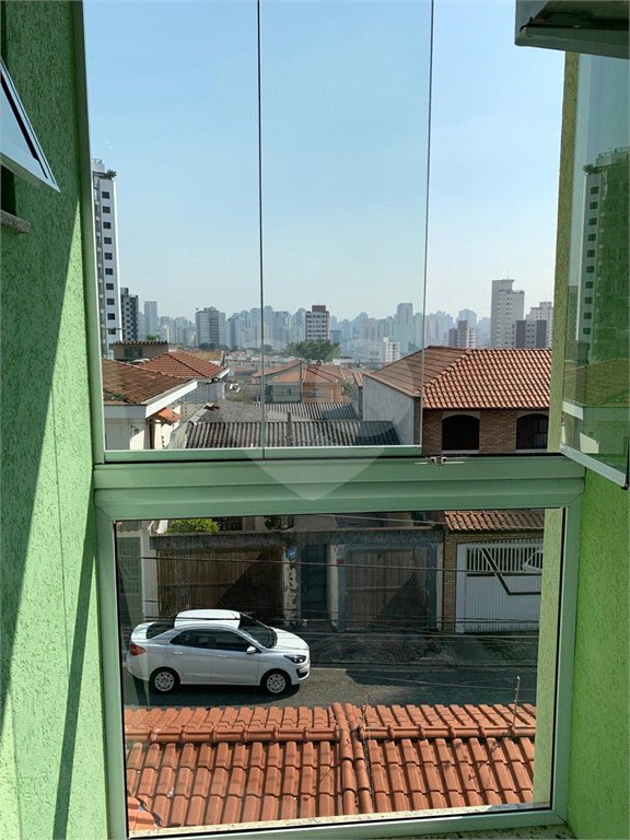 Sobrado à venda com 3 quartos, sendo 1 suíte,  em Vila Gumercindo, São Paulo, SP