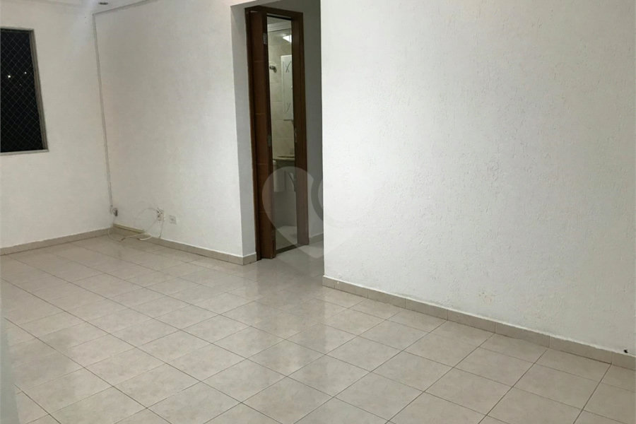 Apartamento à venda com 2 quartos em Horto, São Paulo, SP