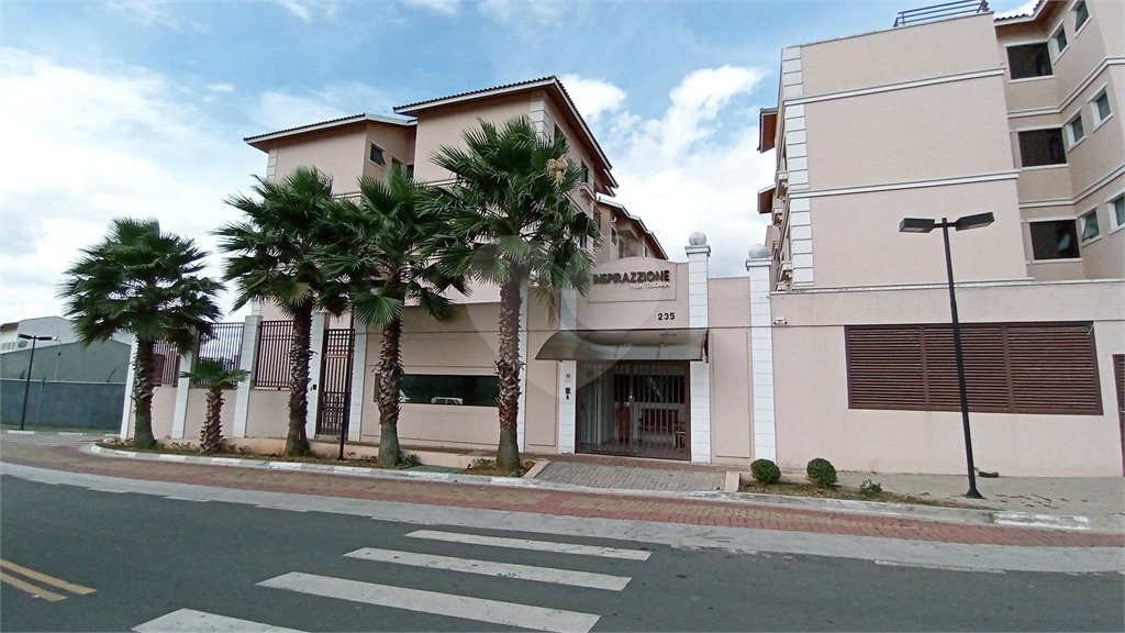 Apartamento para alugar com 3 quartos, sendo 1 suíte, em Pinheirinho, Vinhedo, SP