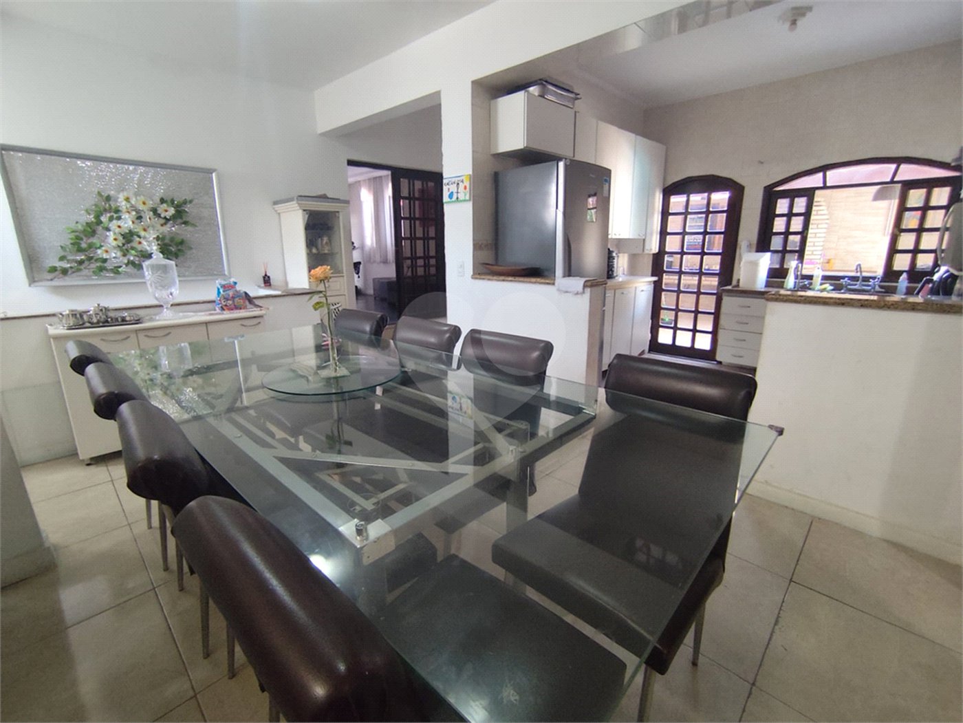 Sobrado à venda com 3 quartos, sendo 1 suíte, em Tremembé, São Paulo, SP