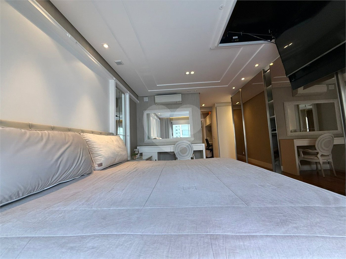 Apartamento à venda ou para alugar com 3 suítes em Perdizes, São Paulo, SP