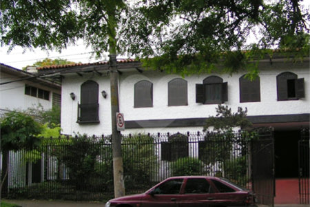 Sobrado à venda com 4 quartos, sendo 2 suítes, em Vila Madalena, São Paulo, SP