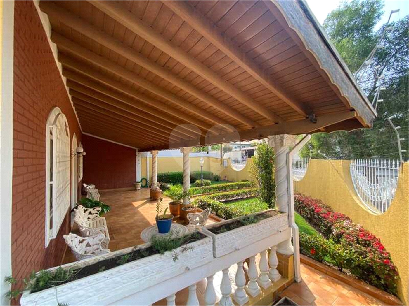 Casa à venda com 5 quartos, sendo 3 suítes, em Vila Almeida, Indaiatuba, SP