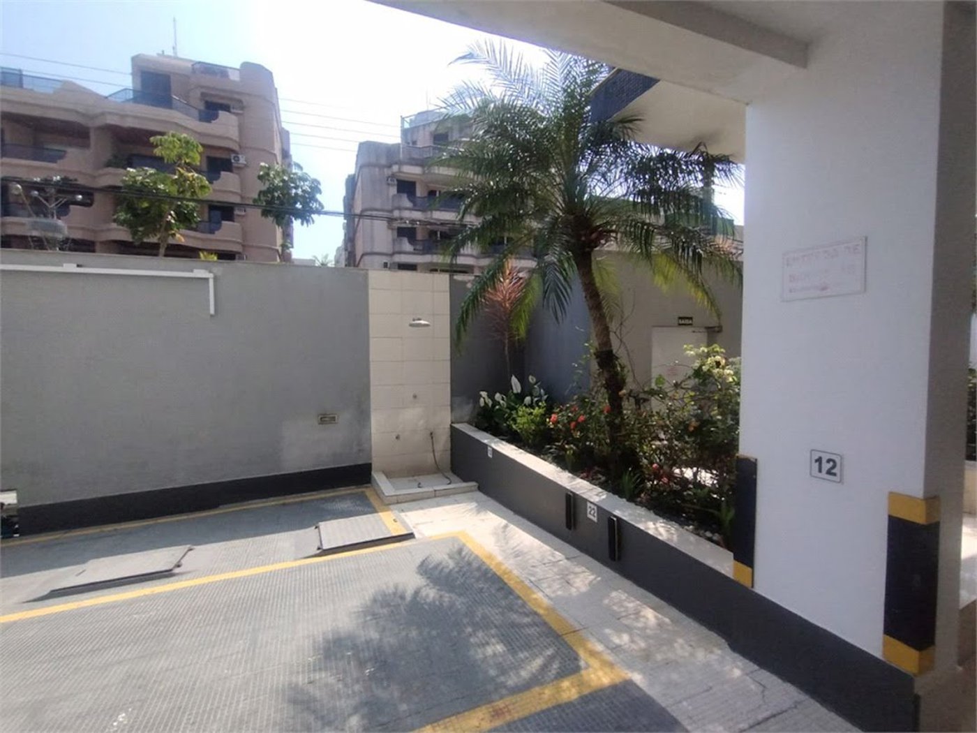 Apartamento com 2 dormitórios à venda, 63 m² por R$ 420.000,00 - Balneário Cidade Atlântica - Guarujá/SP