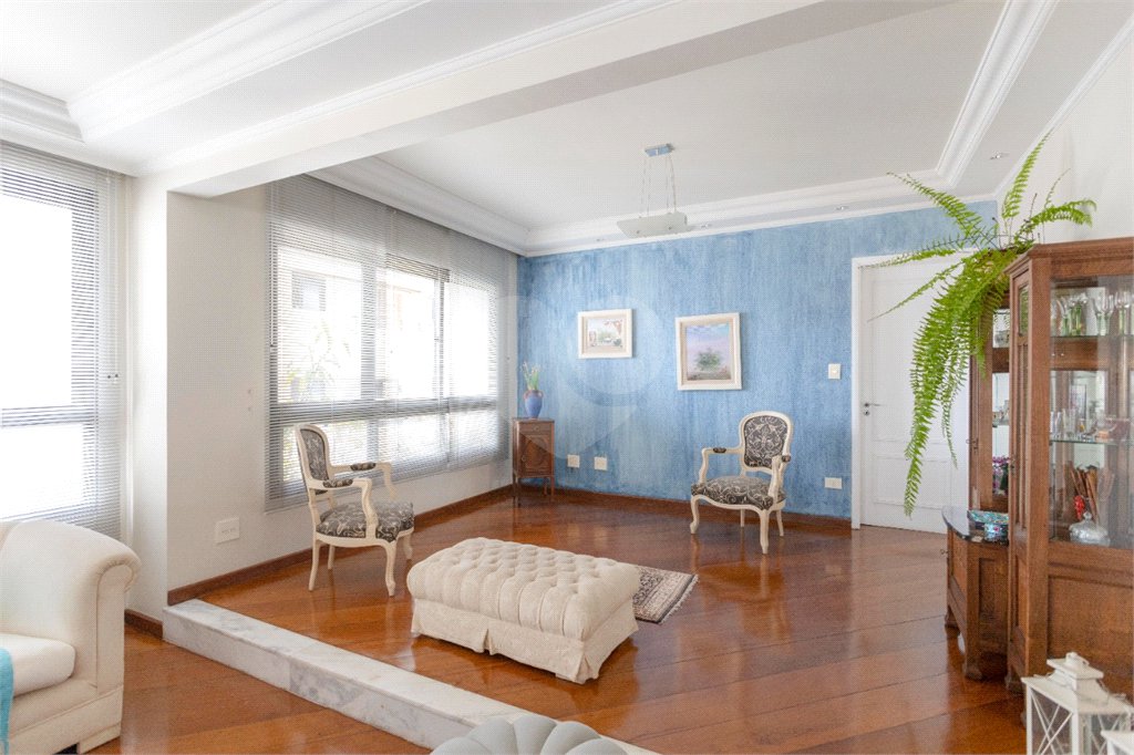 Apartamento à venda com 4 quartos, sendo 2 suítes, em Santana, São Paulo, SP