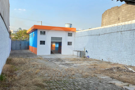 Salão Comercial à venda em Vila Bernadotti, Mogi das Cruzes, SP