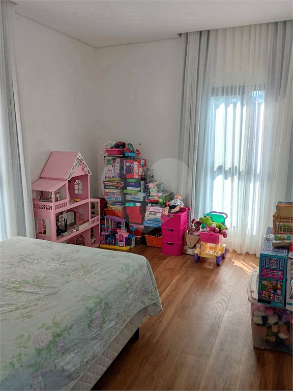 Casa à venda ou para alugar com 4 suítes no Centro, Jambeiro, SP