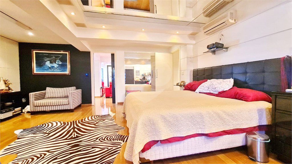Apartamento à venda com 4 suítes em Vila Maria Alta, São Paulo, SP