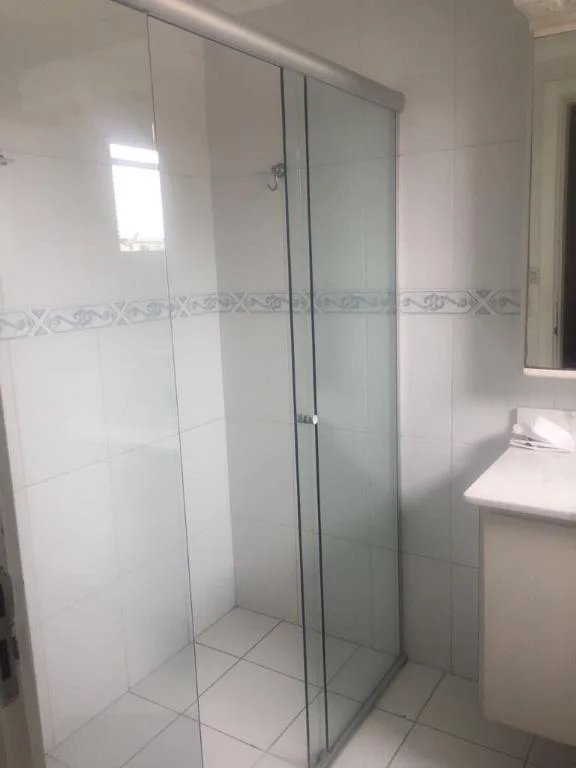 Apartamento à venda com 3 suítes em Jardim Londrina, São Paulo, SP