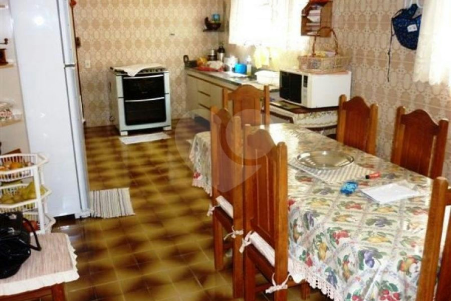 Sobrado à venda com 3 quartos, sendo 1 suíte, em Vila Aurora (zona Norte), São Paulo, SP