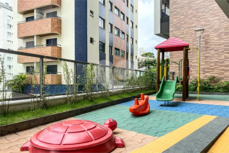 Apartamento à venda na Vila Mariana. Localização espetacular!