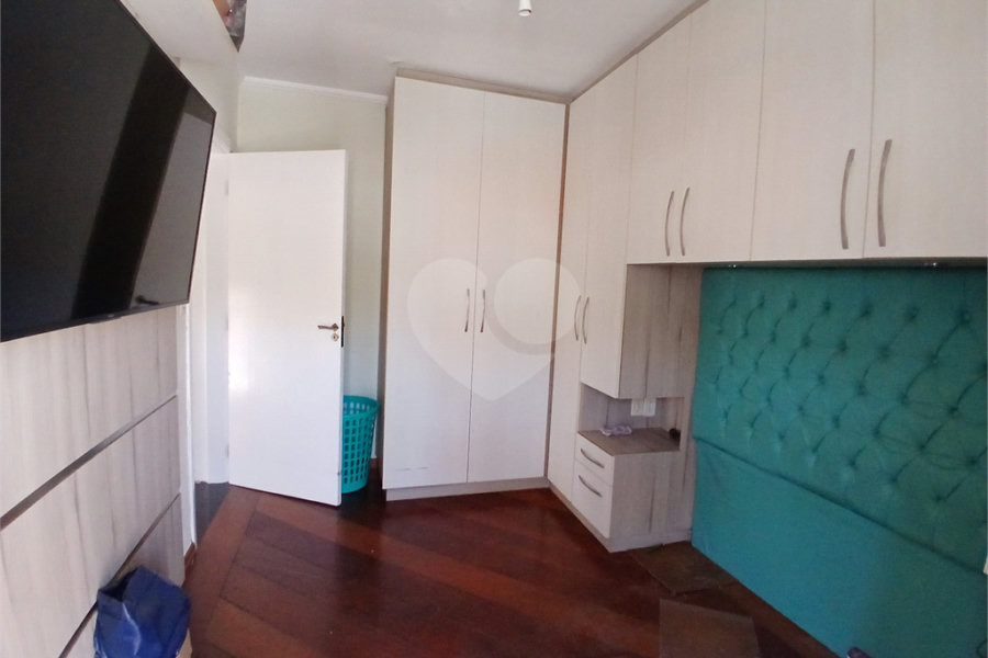 Sobrado à venda com 8 quartos, sendo 2 suítes, em Tremembé, São Paulo, SP
