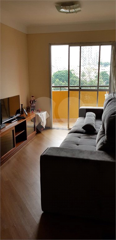 Apartamento à venda com 3 quartos, sendo 1 suíte,  em Vila Aurora (zona Norte), São Paulo, SP