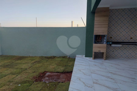 Casa Térrea à venda com 3 quartos, sendo 1 suíte, em Residencial Jardins da Catalunha, Atibaia, SP