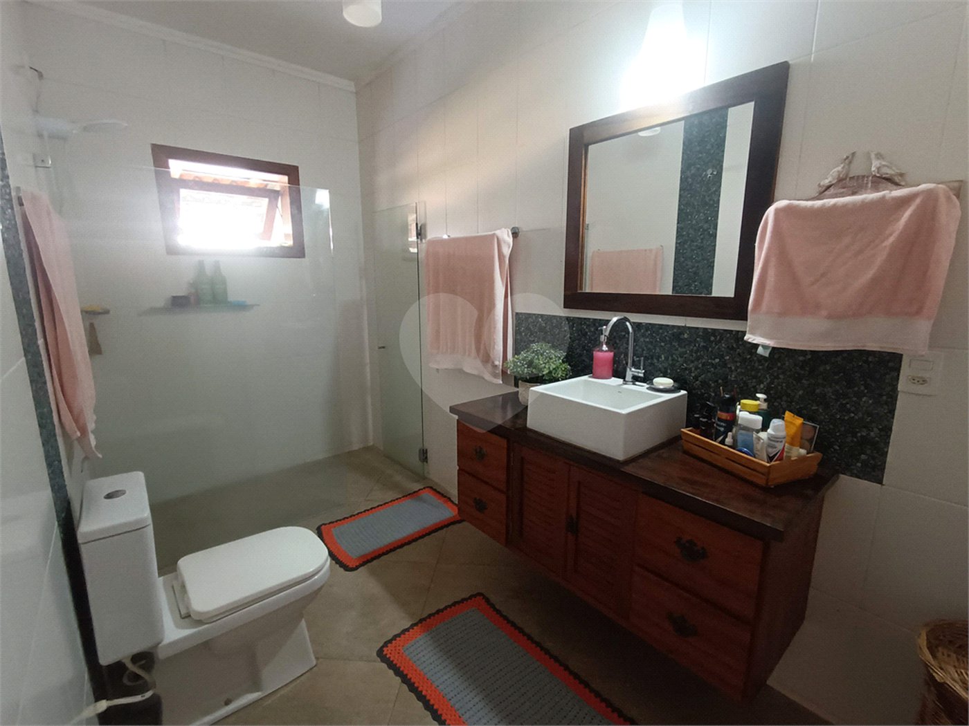 Chácara à venda com 3 quartos, sendo 1 suíte,  em Vila São Gonçalo, Itapetininga, SP