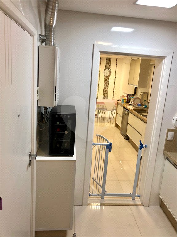 Apartamento à venda com 3 suítes em Tatuapé, São Paulo, SP