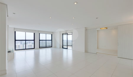 Apartamento à venda ou para alugar com 4 suítes em Jardim Marajoara, São Paulo, SP