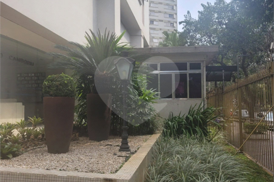 Apartamento à venda com 3 quartos, sendo 1 suíte, em Santana, São Paulo, SP