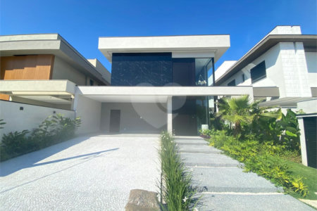 Duplex à venda com 6 suítes em Riviera, Bertioga, SP