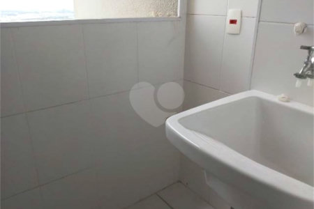 Apartamento à venda com 2 quartos, sendo 1 suíte,  em Vila Paiva, São Paulo, SP