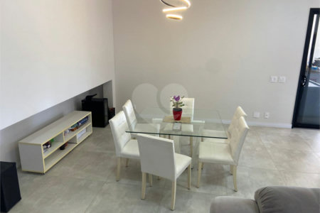 Casa à venda com 3 suítes no condomínio Terras de Santa Teresa, Itupeva - SP