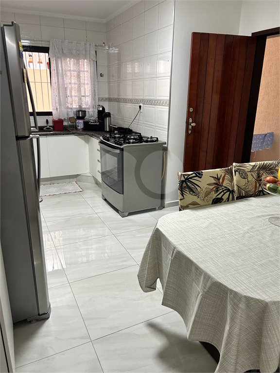 Casa à venda com 3 quartos, sendo 1 suíte,  em Jardim Universo, Mogi das Cruzes, SP