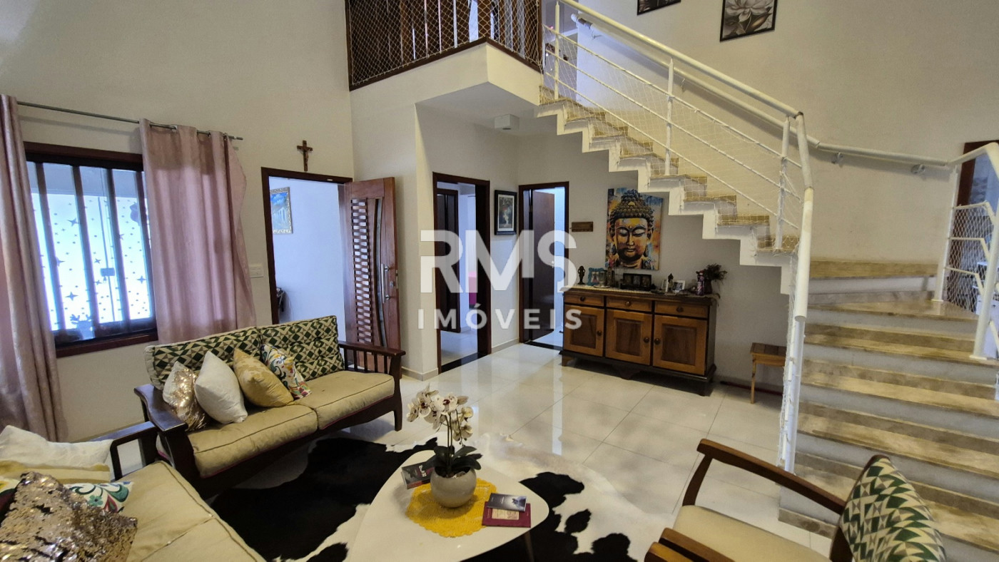 Casa à venda com 3 suítes no condomínio Granja Olga II, Sorocaba - SP