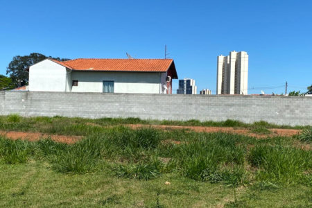 Terreno à venda no condomínio Residencial Creta, Indaiatuba - SP