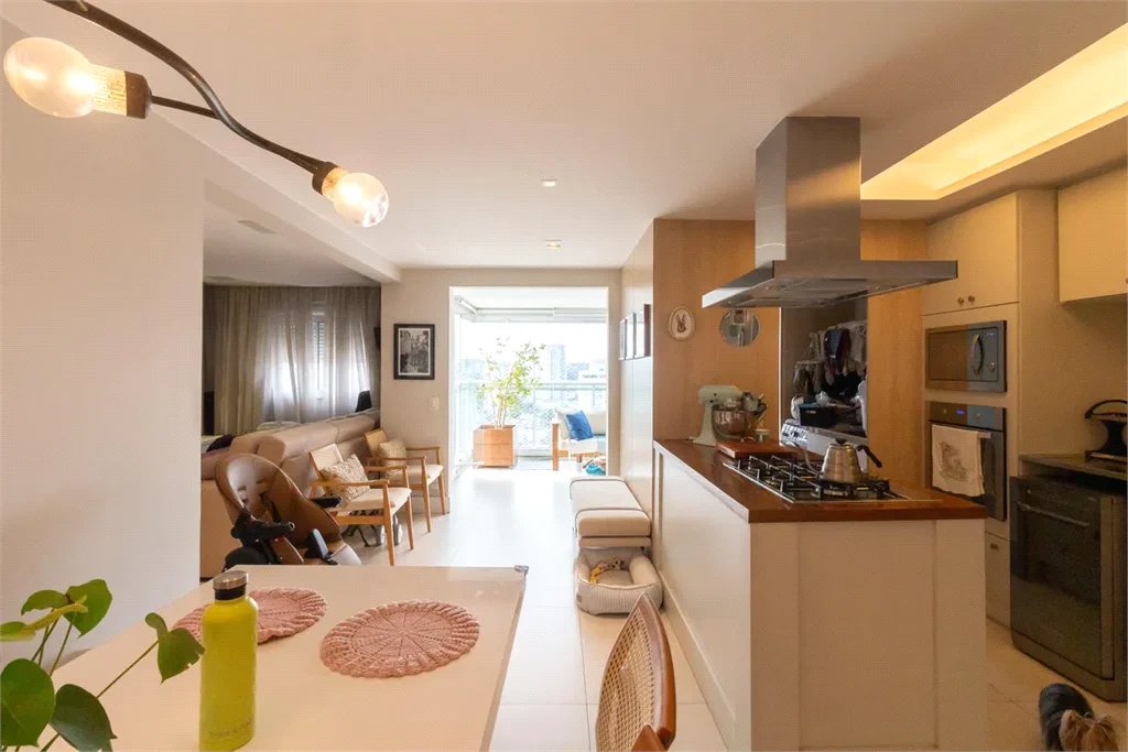 Apartamento à venda com 2 quartos, sendo 1 suíte, em Vila Sônia, São Paulo, SP