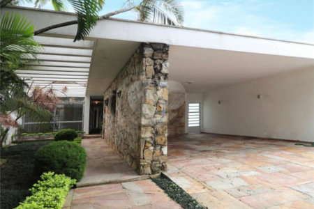 Casa Térrea à venda com 6 quartos, sendo 4 suítes, em Brooklin Paulista, São Paulo, SP