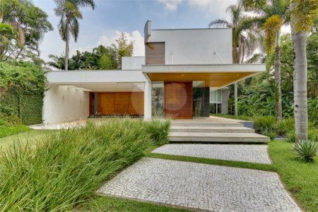 Casa à venda com 5 suítes em Alto da Boa Vista, São Paulo, SP