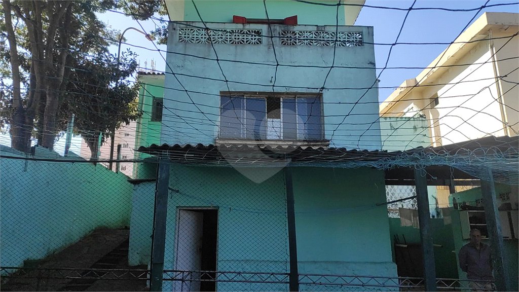 Casa à venda ou para alugar com 3 quartos em Santana, São Paulo, SP