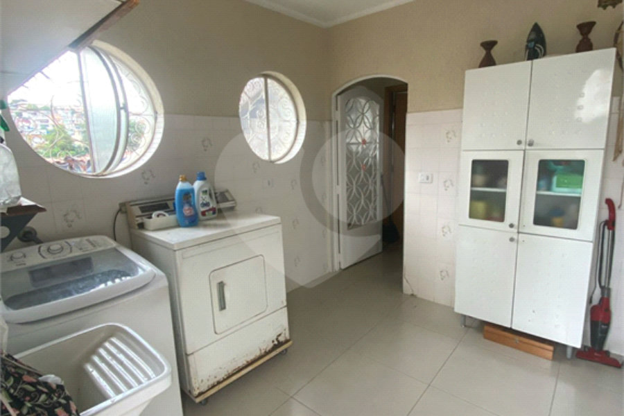 Sobrado à venda com 3 quartos em Santa Teresinha, São Paulo, SP