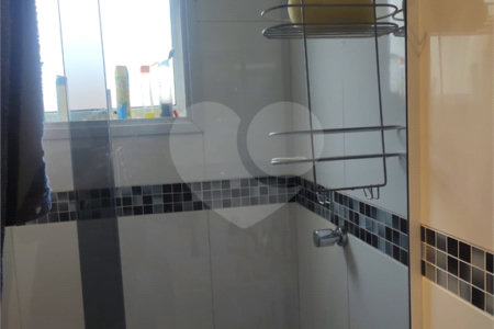 Sobrado à venda com 3 quartos, sendo 1 suíte,  em Vila Medeiros, São Paulo, SP