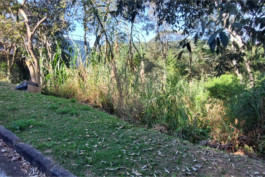 Terreno à venda no condomínio Alpes da Cantareira, Mairiporã - SP