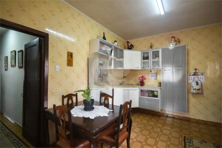 Casa Térrea à venda com 2 quartos, sendo 1 suíte,  em Vila Morse, São Paulo, SP