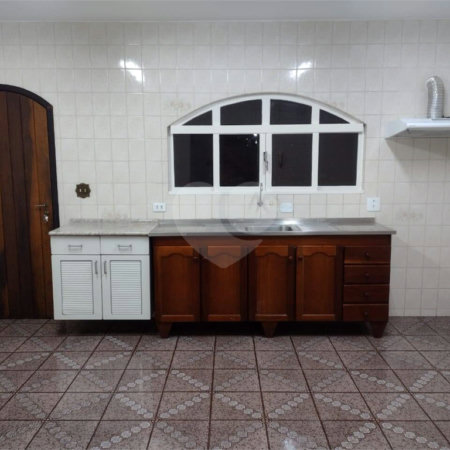 Casa à venda com 3 quartos, sendo 1 suíte, em Jardim São Pedro, Mogi das Cruzes, SP