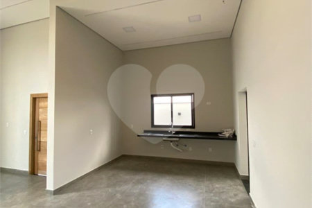 Casa à venda com 2 quartos, sendo 1 suíte, no condomínio Residencial Villagio Wanel, Sorocaba - SP