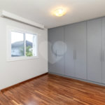 Casa à venda com 4 quartos, sendo 3 suítes, no condomínio Village Place, São Paulo - SP