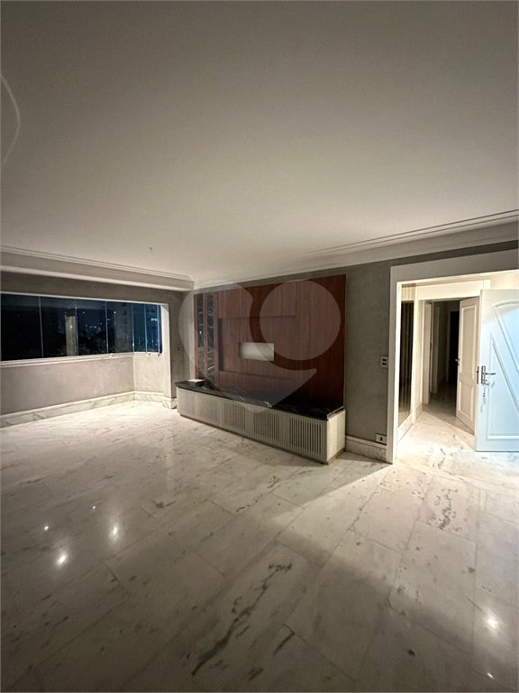 Apartamento à venda com 3 quartos, sendo 1 suíte, em Pompéia, São Paulo, SP