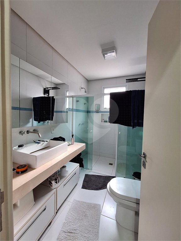 Casa à venda com 3 suítes no condomínio Villaggio Capriccio, Louveira - SP