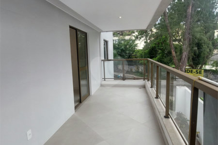 Apartamento à venda com 4 quartos, sendo 2 suítes,  em Recreio dos Bandeirantes, Rio de Janeiro, RJ