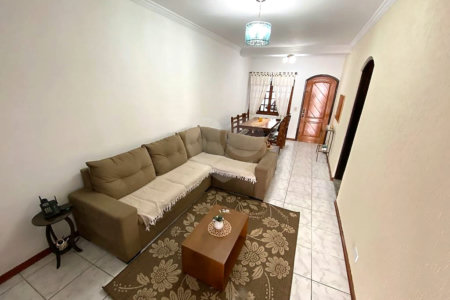 Casa Térrea à venda com 4 quartos em Vila Mazzei, São Paulo, SP
