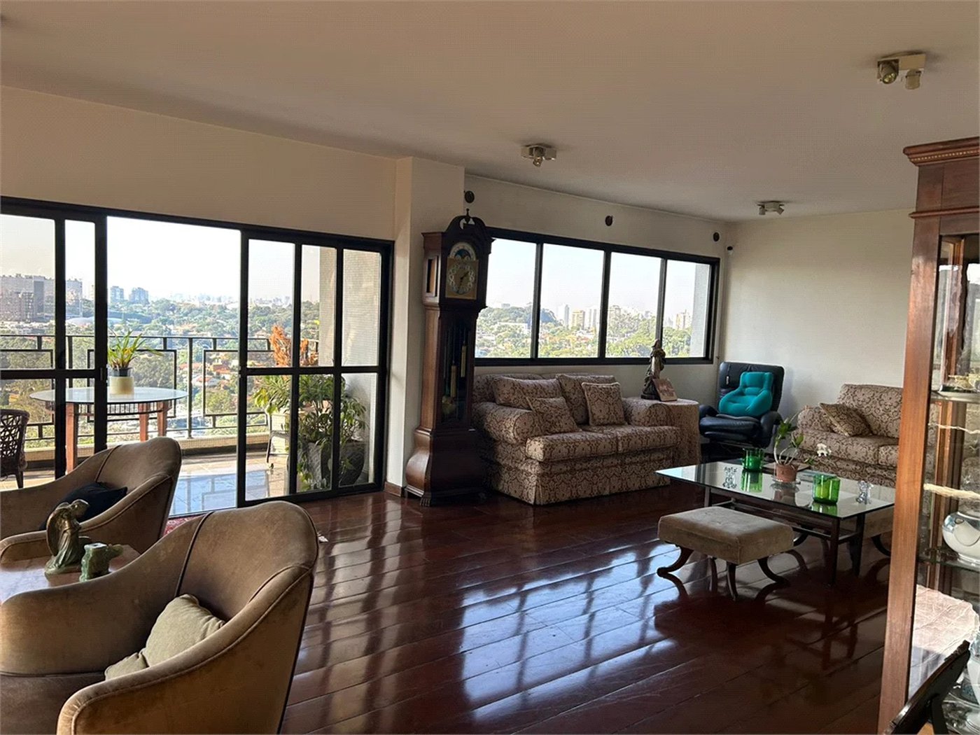 Apartamento à venda com 4 suítes em Fazenda Morumbi, São Paulo, SP