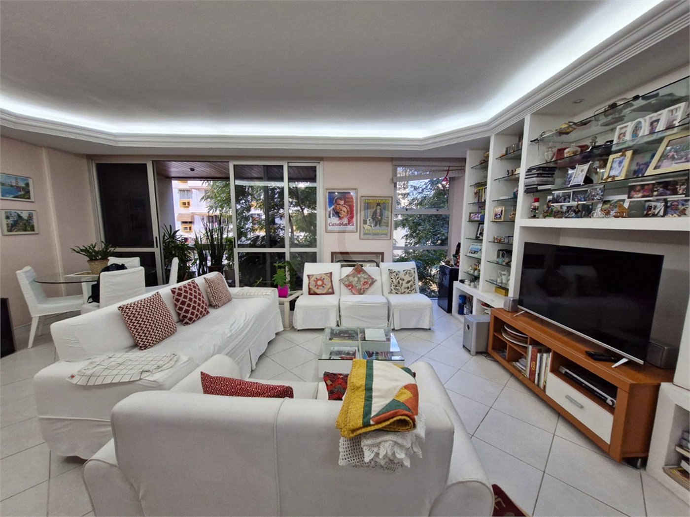 Apartamento à venda com 4 quartos, sendo 2 suítes,  em Tijuca, Rio de Janeiro, RJ