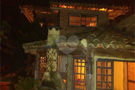 Chácara à venda ou para alugar com 2 quartos em Bosque, Vinhedo, SP