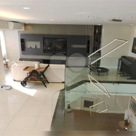 Cobertura para alugar com 4 quartos, sendo 3 suítes,  em Vila Morse, São Paulo, SP