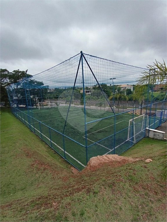 Casa à venda com 4 quartos, sendo 2 suítes, no condomínio Residencial Parque Esplanada, Votorantim - SP